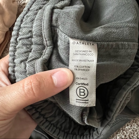 Athleta Farallon joggers - Picture 11 of 13